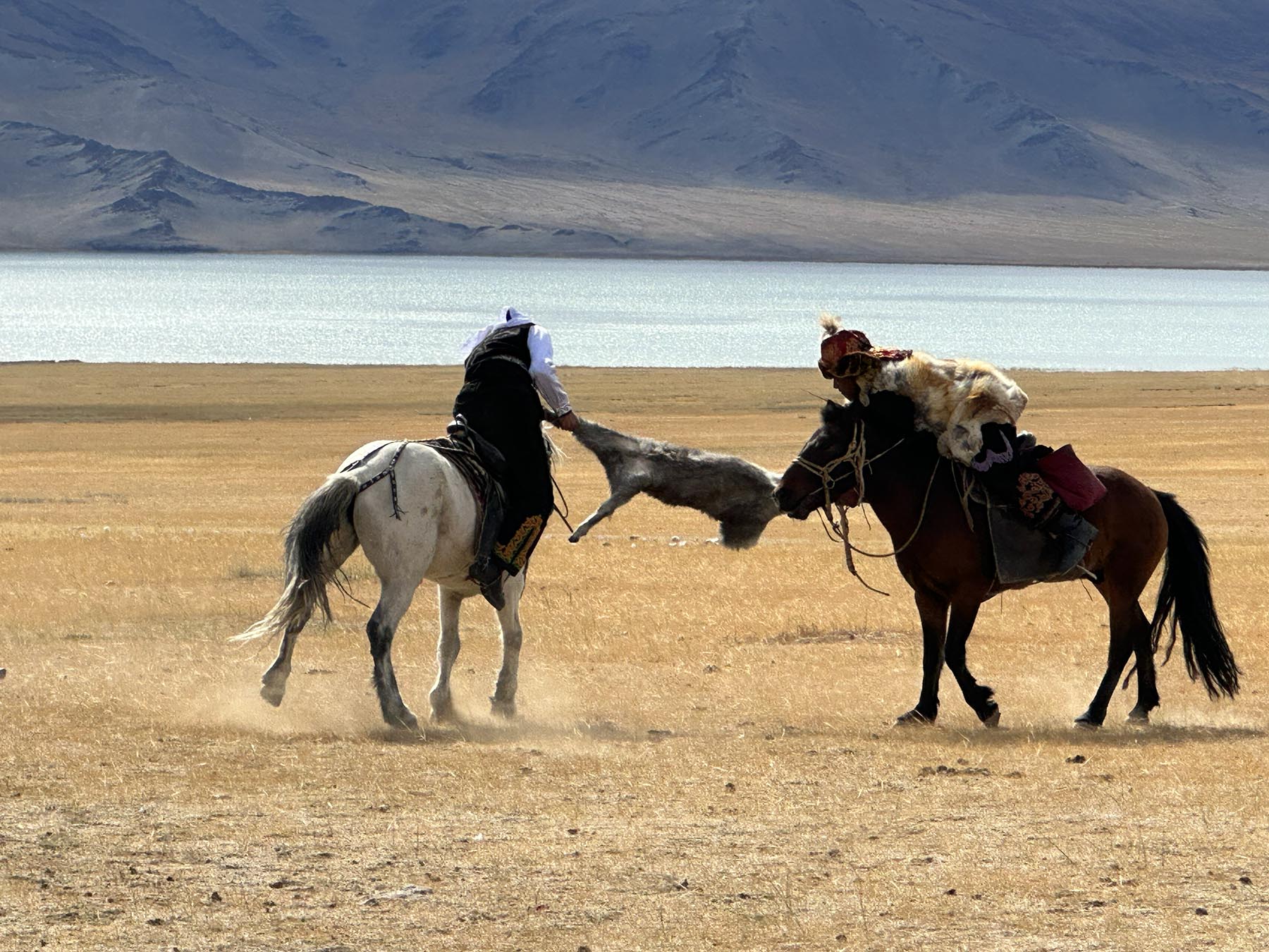 Traditional horseback competition