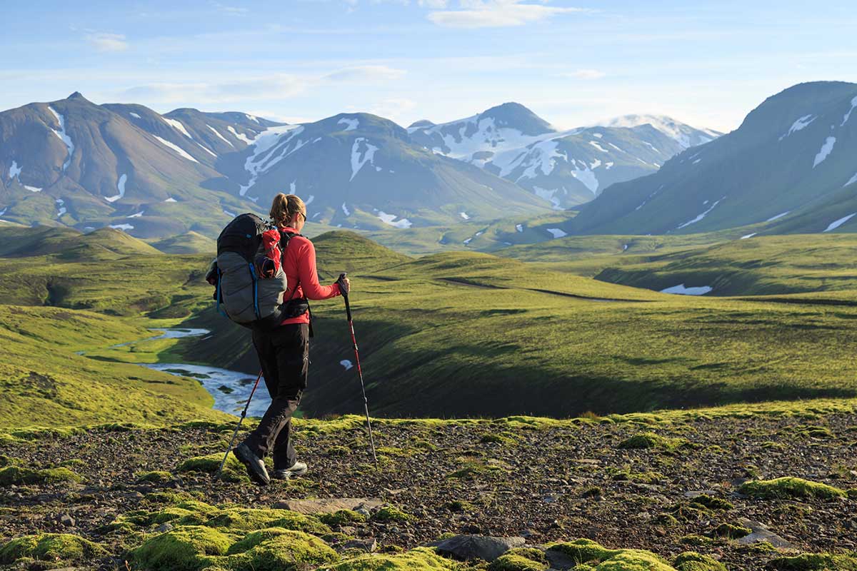 trekking mongolian altai budget