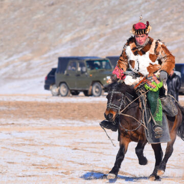 Kazakh man Jenisbek, winner on many different eagle festivals